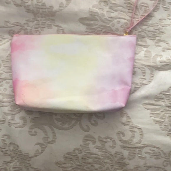 NWOT Water resistant poolside bag tie-dye - Picture 2 of 6